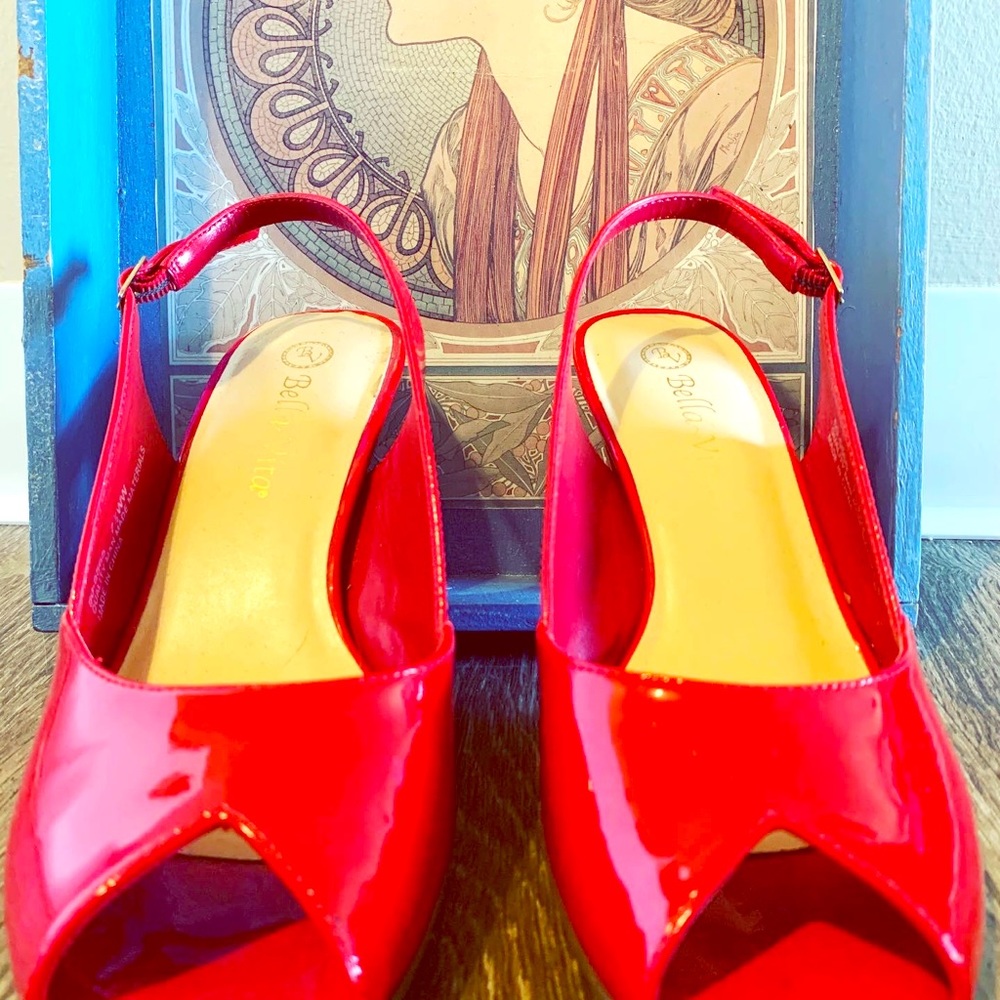 👠 Bella Vita Red Peep-toe Sling-back Heels